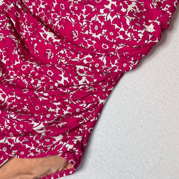 J. Crew Ruched Floral‎ Blushing Meadow One-piece Swimsuit Size 6 - Picture 3 of 8